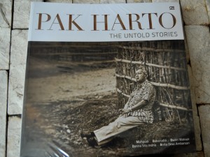 PELUNCURAN PERDANA BUKU "PAK HARTO THE UNTHOLD STORIES"